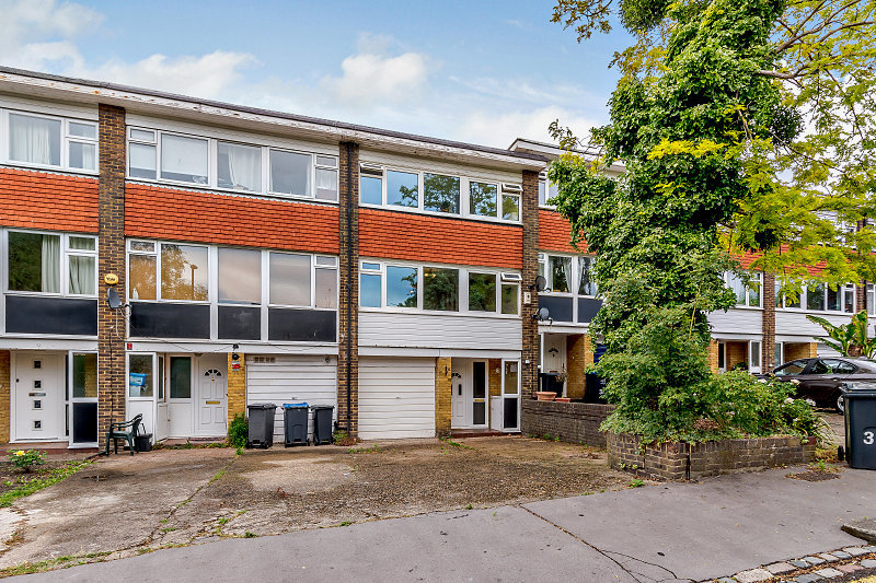 4 bedroom town house for sale, Bracewood Gardens, Croydon CR, CR0 5JL