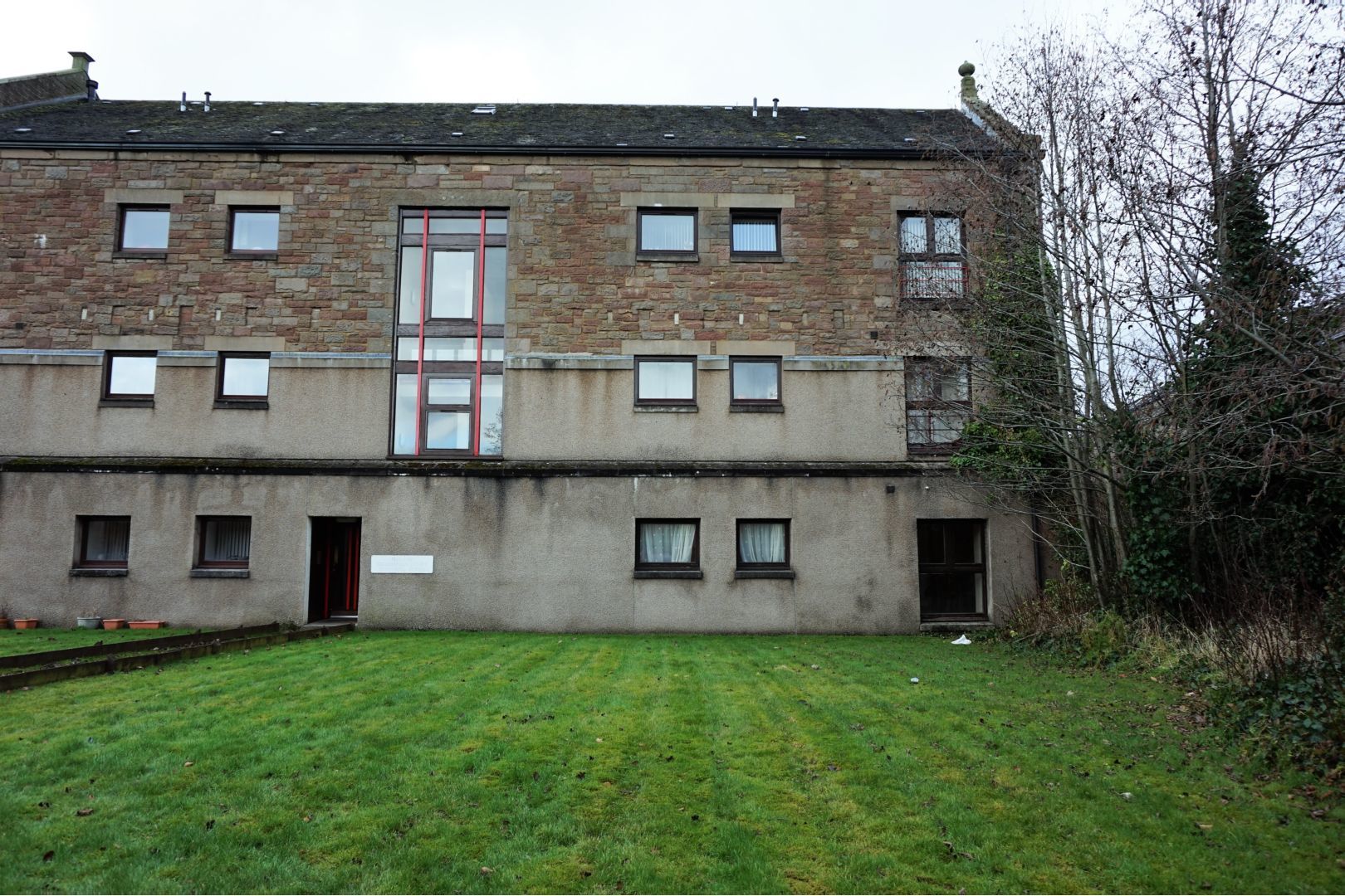 2 bedroom flat for sale, Caledonian Court, Eastwell Road, Lochee