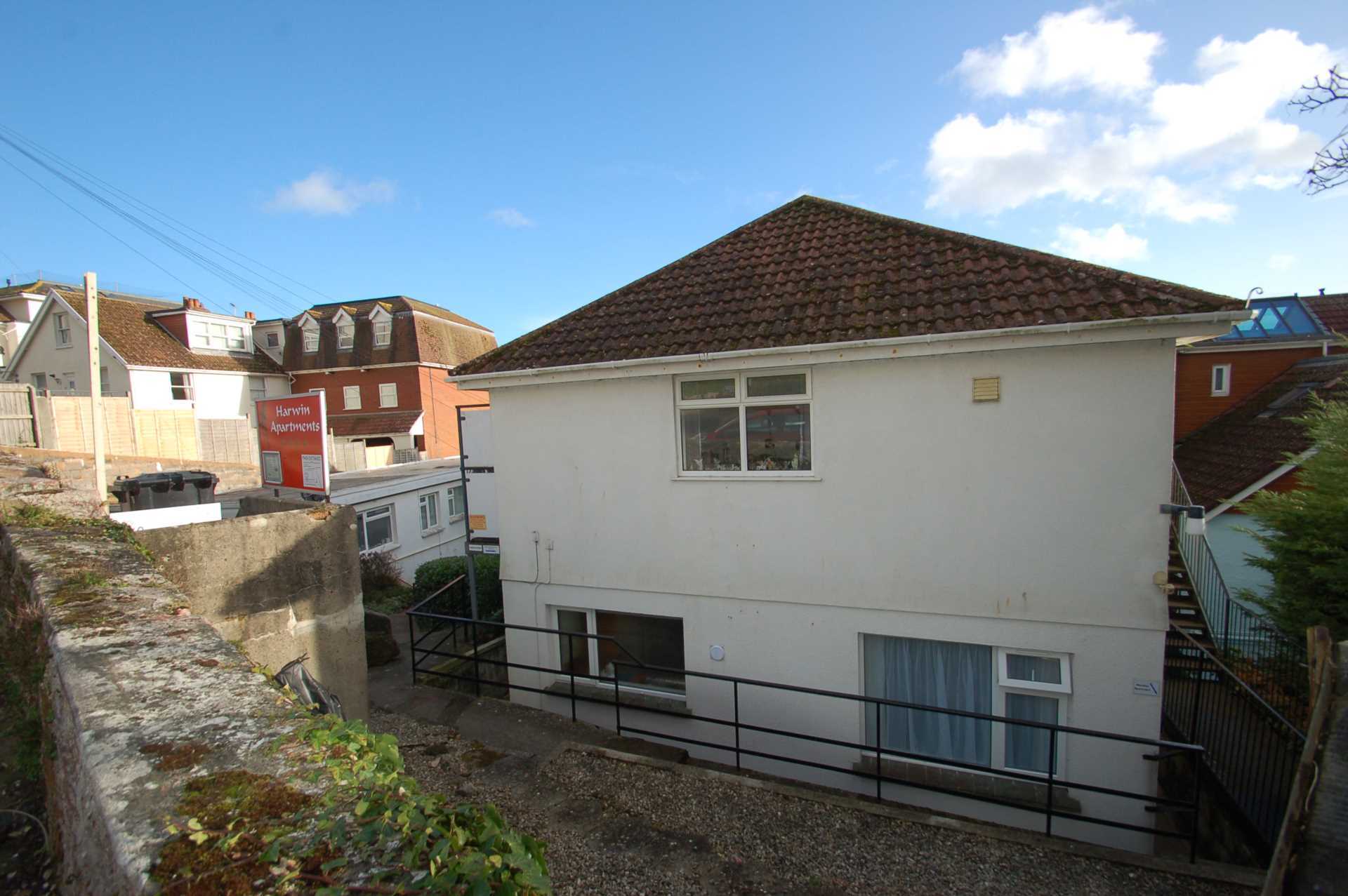 1 bedroom apartment to rent, Alta Vista Road, Paignton, TQ4 6DA