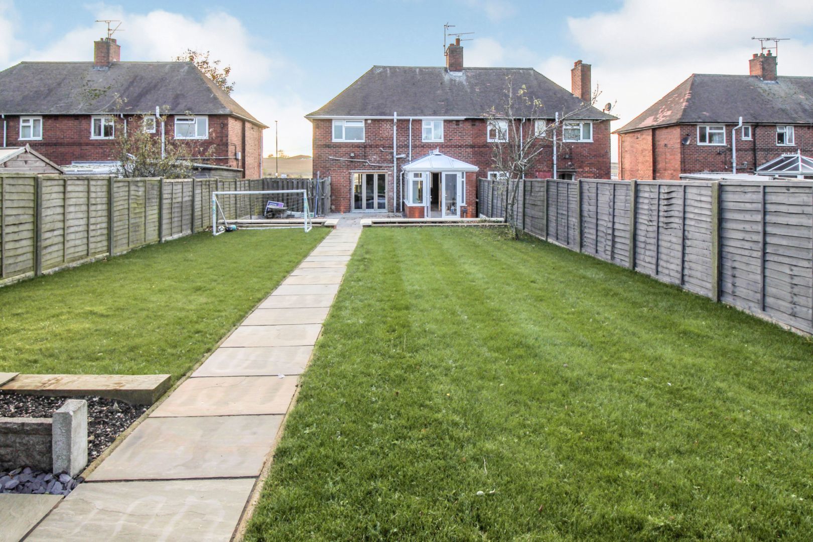 3 bedroom semidetached house for sale, Chesterfield Road, Holmewood S