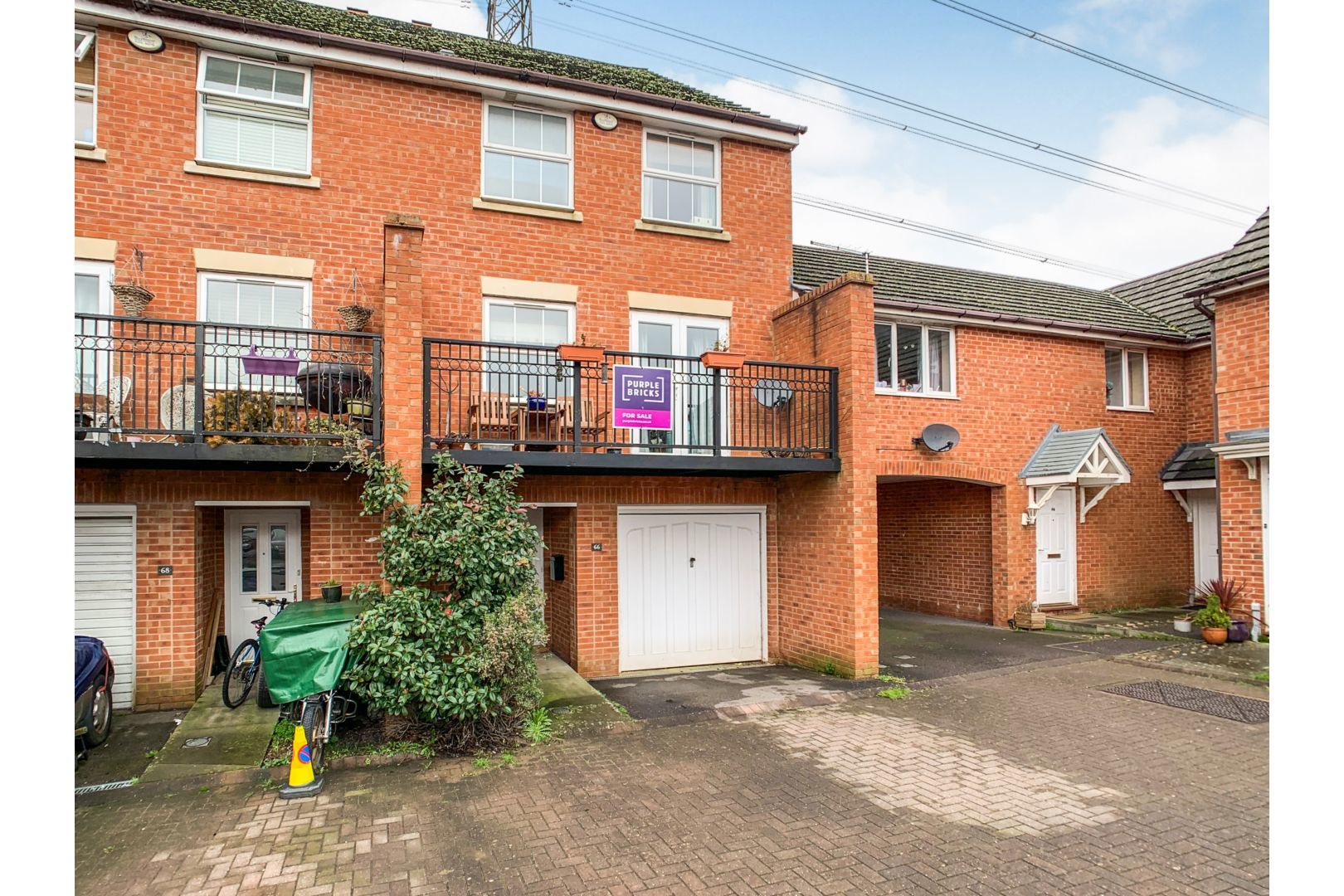 4 bedroom town house for sale, Curlew Drive, Chippenham SN, SN14 6YQ