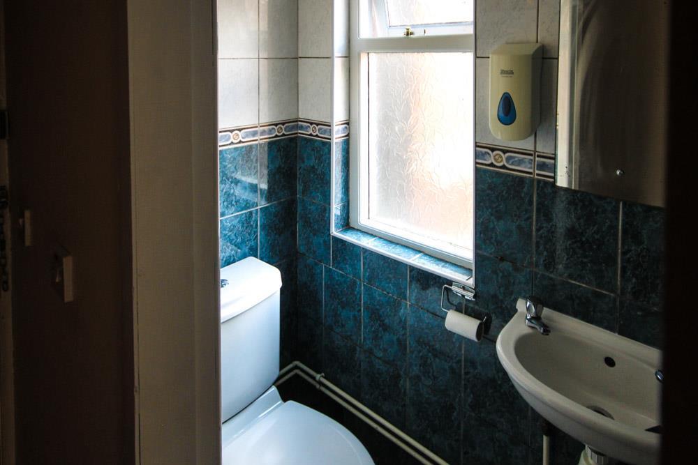 Studio flat to rent, High Street, Bloxwich, Walsall, WS3 3JT