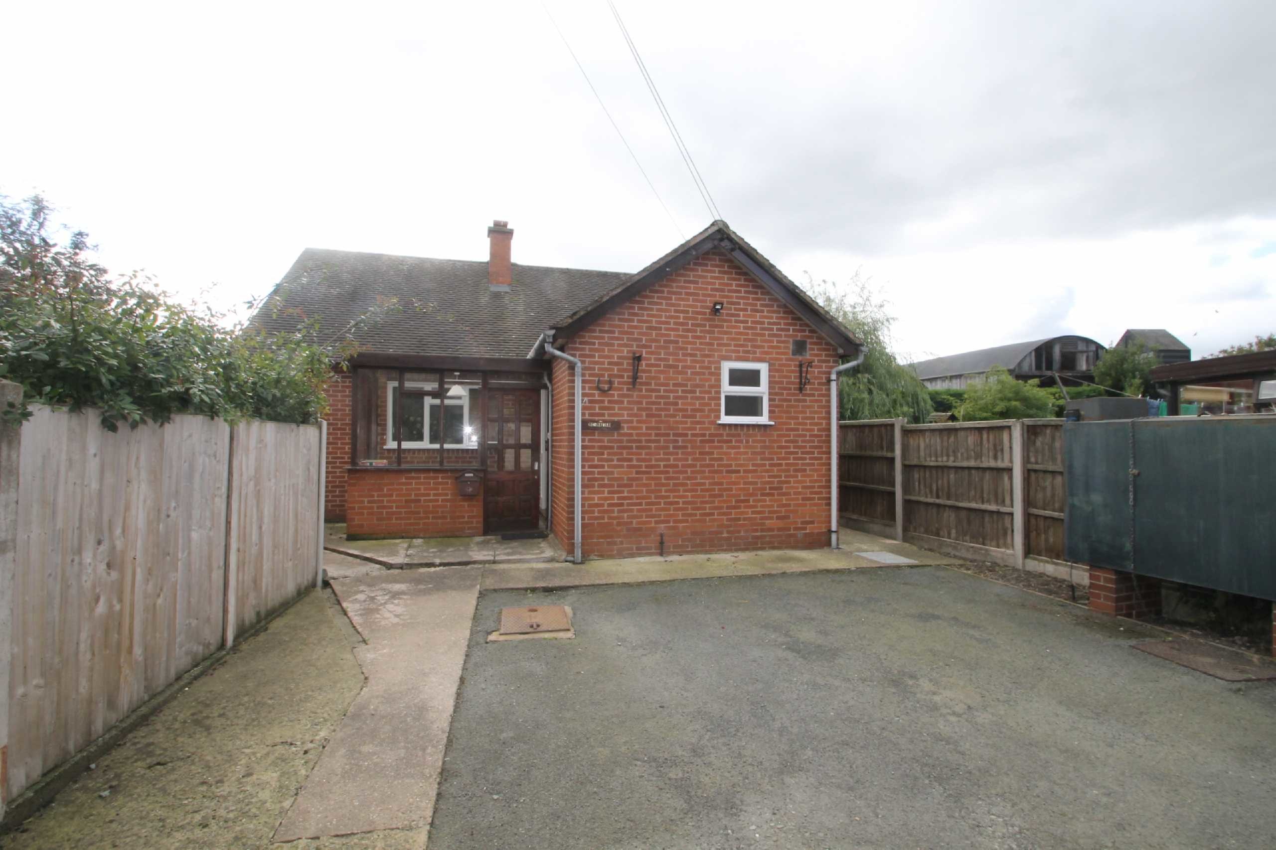 2 bedroom detached bungalow to rent, The Beeches, Westbury, Shrewsbury SY, SY5 9QZ