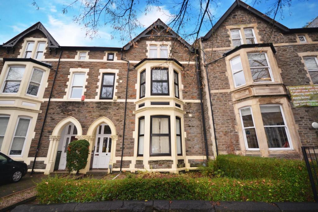 1 bedroom private halls to rent, Richmond Road, Cardiff, CF24 3AS