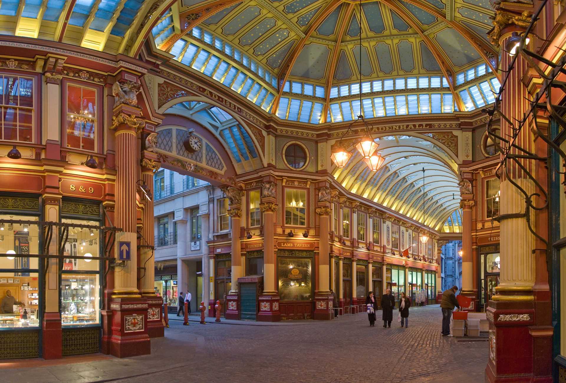 Retail property (high street) to rent, Leadenhall Market, Liverpool