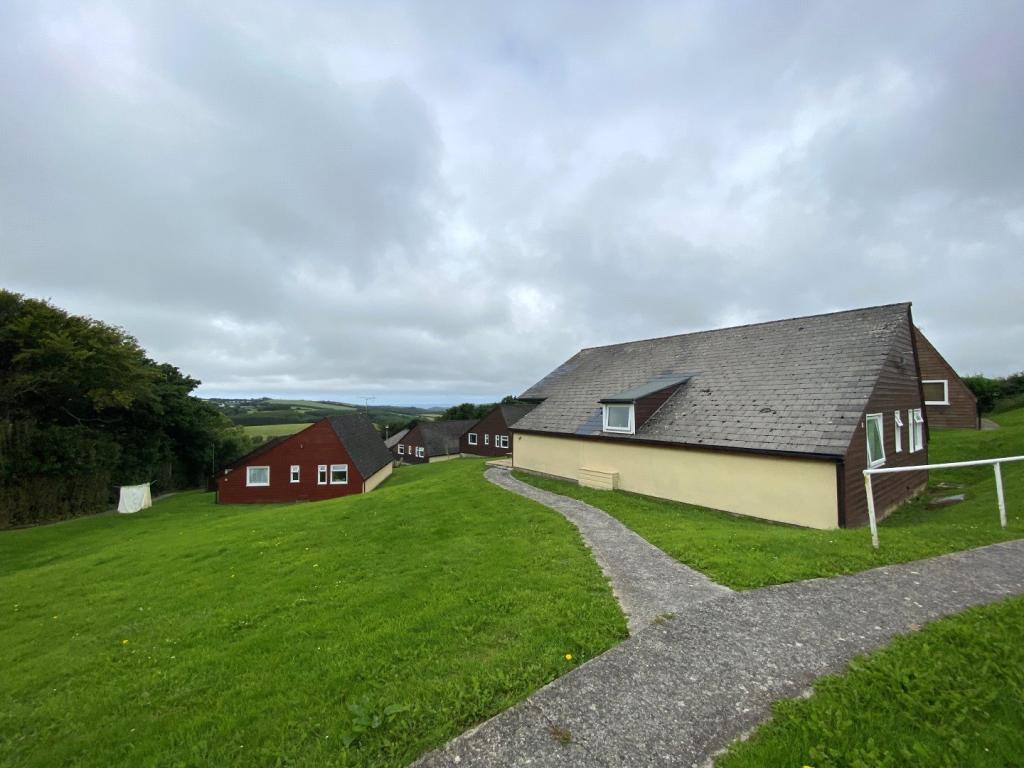 3 bedroom bungalow for sale, The Manor, Penstowe Holiday Village