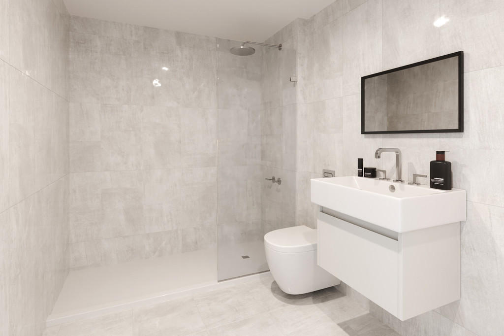 2 bedroom house for sale, Fassett Road, Kingston Upon Thames, KT1 2TF