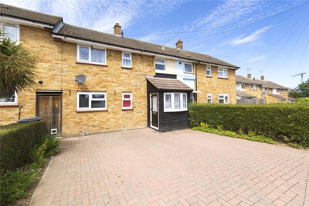 3 bedroom terraced house for sale, Meadgate Avenue, Chelmsford, Essex