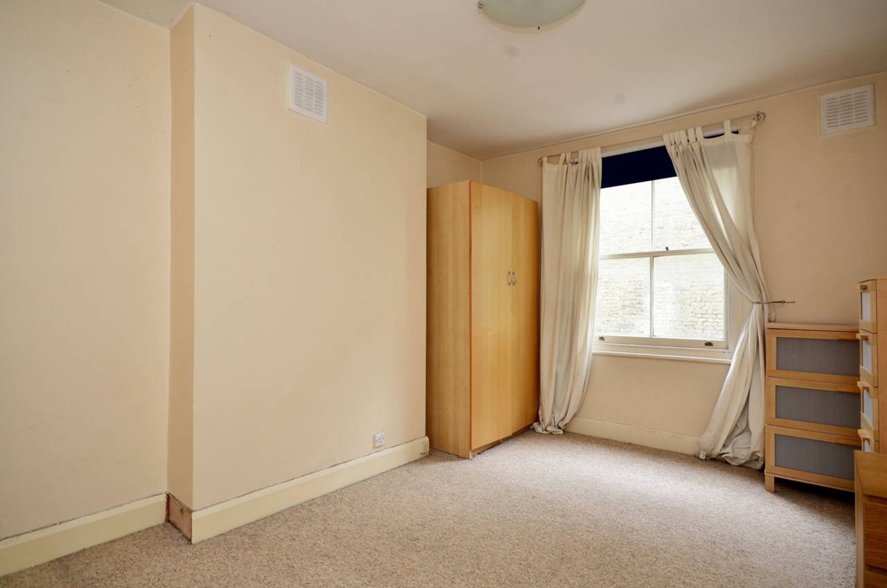 2 bedroom flat to rent, Severus Road, Clapham Junction, SW, SW11 1PL