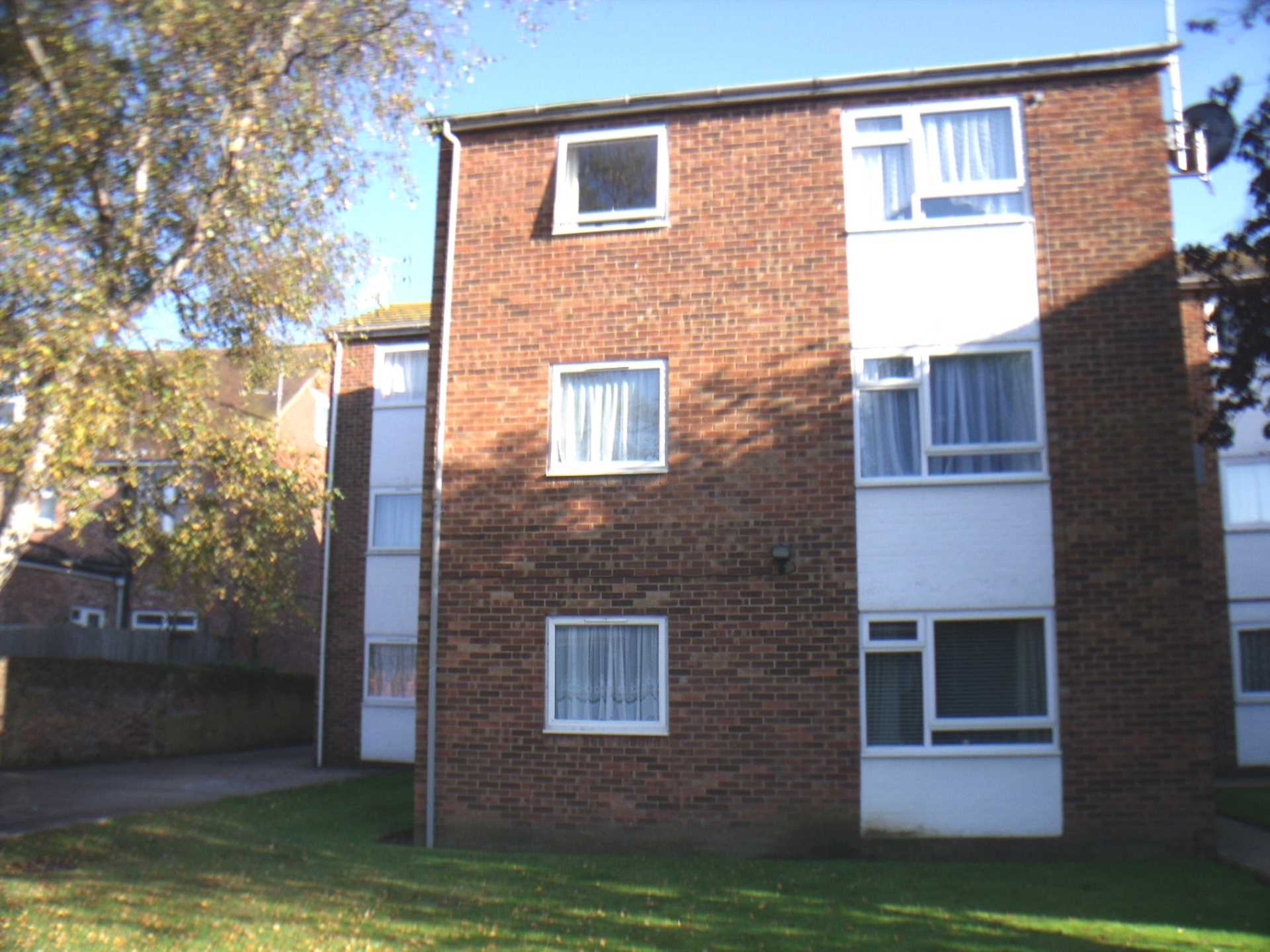 1 bedroom flat to rent, Seaside, Eastbourne, BN22 7RH