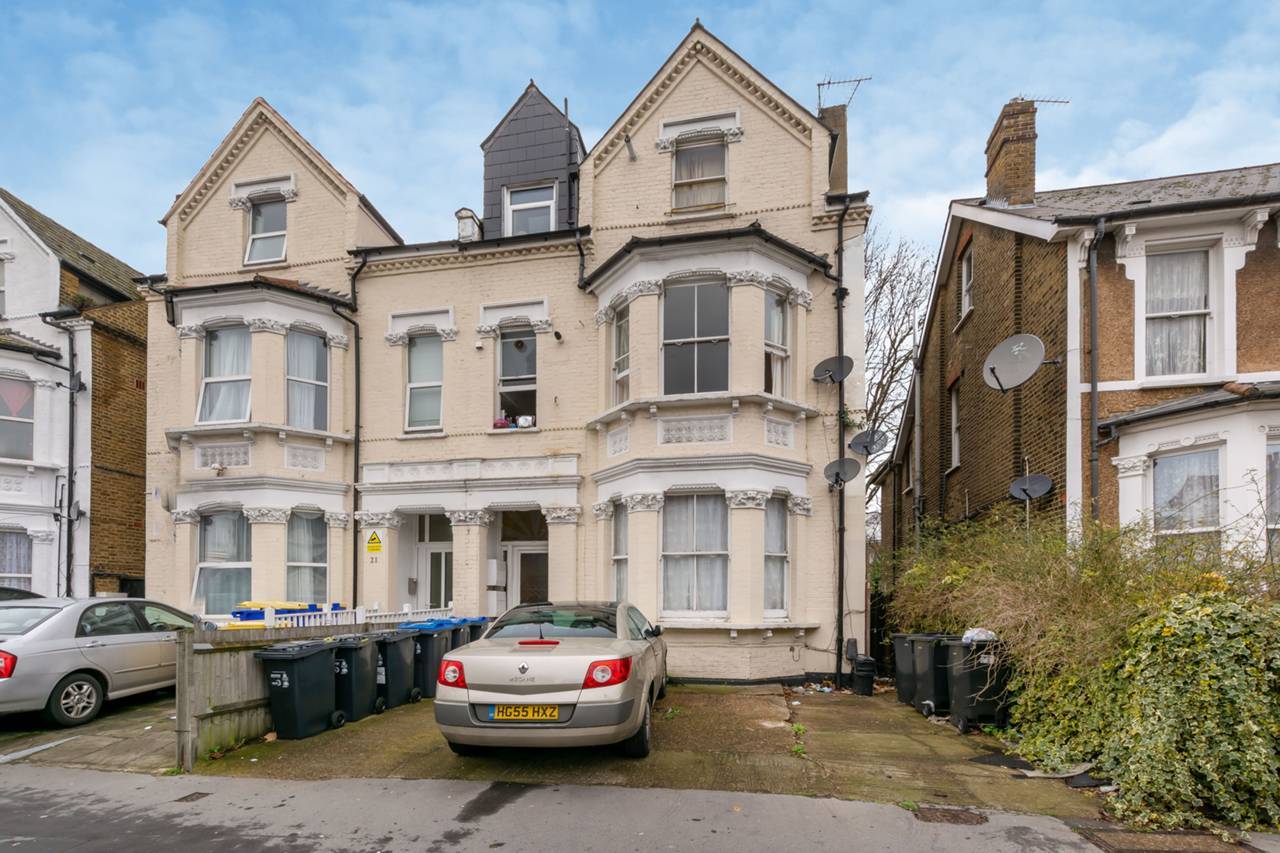 3 bedroom flat to rent, Oakfield Road, West Croydon, CR0 2UD